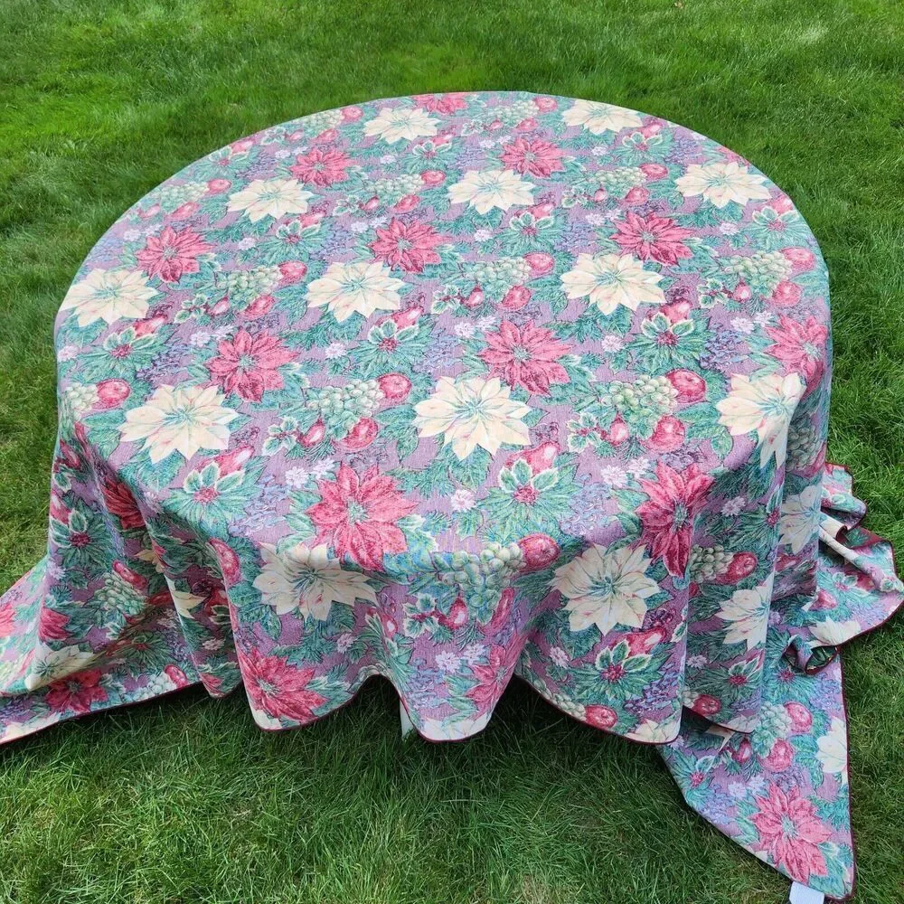 Christmas Tablecloth Large Red Green Gold Hallmark Design Fashion Industries